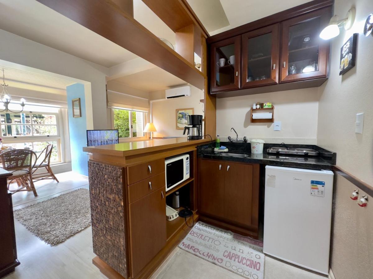 C/lareira Condominio, Prox Negro Apartamento *